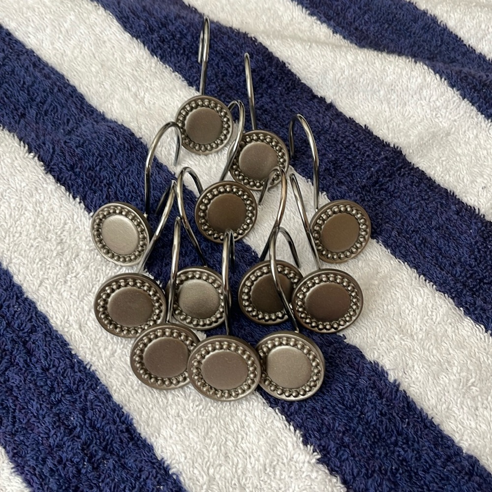 EUC - Bronzy Decorative Shower Curtain Hooks (12)